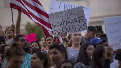 Los inmigrantes marchan en oposición a la orden del Presidente Trump de poner fin a la Daca. AFP