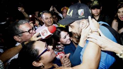 Los periodistas de RCN fueron liberados anoche. AFP