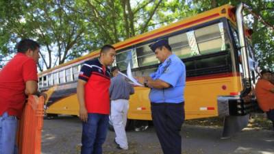 Es importante que los conductores lleguen al Instituto Hondureño de Transporte a censar sus unidades previo a Semana Santa.
