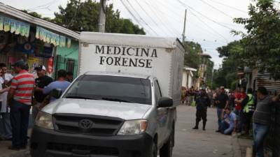 El cadáver de García Machorro quedó en medio de la calle principal.