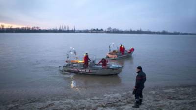 La policía francesa recuperó el cuerpo de la pequeña de un río, tras la confesión de la madre.
