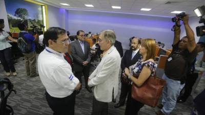 Depuradores durante el recorrido en el 911.