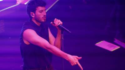 Fotografía de archivo del 12 de julio de 2023 del cantante colombiano Sebastián Yatra durante el concierto en Madrid (España).