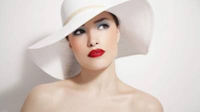 Las pestañas deben estar bien proporcionadas para resaltar sus ojos.