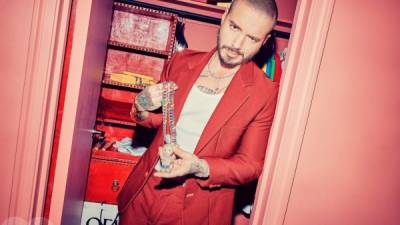 El artista colombiano J Balvin compite en 13 categorías con su disco 'Colores'.