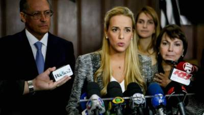 Las esposas de los opositores venezolanos encarcelados, Lilian Tintori y Mitzy Ledezma, se encuentran de gira en Brasil para denunciar las violaciones a los derechos humanos en su país.