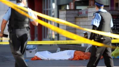 Diez personas murieron y decenas resultaron heridas en un atropello masivo en Toronto. /AFP.