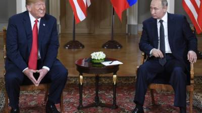 El mandatario estadounidense afirmó durante su encuentro con Putin que 'llevarse bien con Rusia no es malo'./AFP.
