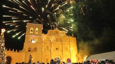 Muchas personas visitan Comayagua para Año Nuevo por sus diferentes atractivos.