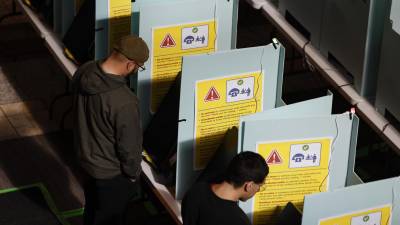 Más de 200 millones de estadounidenses están convocados a las urnas.