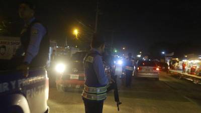 La Secretaría de Seguridad advirtió que habrán operativos durante el toque de queda.