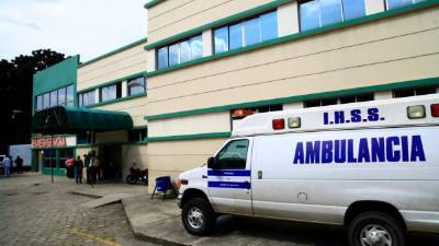 La compra de 10 ambulancias sobrevaloradas 200% fue solo uno de tantos saqueos al Seguro Social.