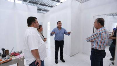 Los avances del macrodistrito de la Seis de Mayo fueron revisados por el alcalde Armando Calidonio.