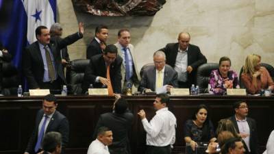 Varios diputados lamentaron que no se lograra elegir a los siete candidatos que faltan para integrar la nueva Corte.