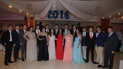 La clase 2016 del instituto Big Step celebró con gran elegancia su triunfo colegial.