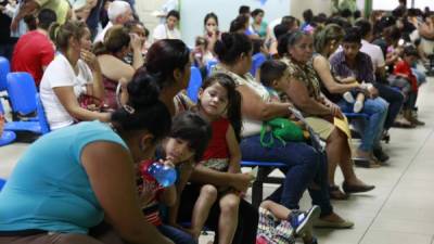 Así luce este jueves la consulta externa del IHSS en San Pedro Sula.