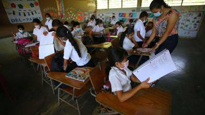 Clases. En las zonas rurales, la mayoría de centros escolares dieron clases de manera presencial.