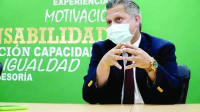 Edgardo Enamorado, secretario general de UTH, habló sobre la firma de un nuevo convenio.