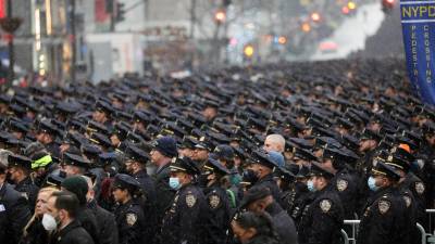 Los policías eran mayoritariamente del cuerpo del departamento de Nueva York, pero a ellos se les unieron colegas de ciudades vecinas.
