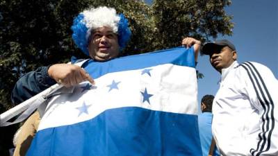 La posesión del nuevo presidente de Honduras el próximo 27 enero crea expectativas favorables para los cerca de 1,5 millones de hondureños que viven en Estados Unidos, explicó hoy la delegada presidencial para Hondureños en el exterior, Vivian Panting. EFE