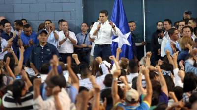 Líderes y bases del Partido Nacional dieron ayer su apoyo incondicional a Juan Orlando Hernández en Tegucigalpa.