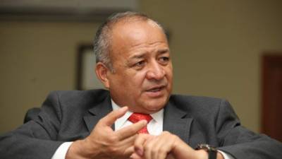 Julián Pacheco, ministro de Seguridad.