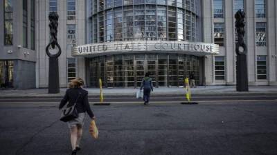 El expresidente de Honduras, Rafael Callejas, se presentó ayer en la Corte Federal de Distrito en Brooklyn en Nueva York, Estados Unidos, el 15 de diciembre 2015. APP