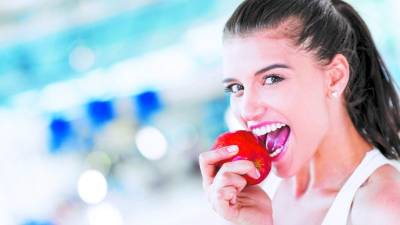 Es importante la salud bucal para prevenir diversas enfermedades y pérdida de los dientes.