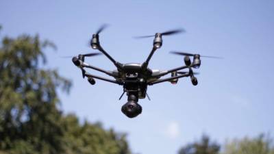 Los drones no se podrán volar a cinco kilómetros de un aeropuerto, ni de Casa Presidencia, Congreso, CSJ, Tribunales de Justicia o cualquier institución estatal, instalación eléctrica, centro penitenciario o cuerpo diplomático.