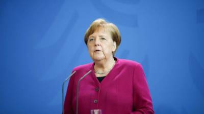 Merkel reapareció tras pasar dos semanas en cuarentena luego de que su doctor diera positivo por coronavirus./AFP.