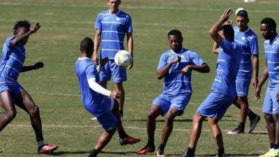 La Sub-23 de Honduras durante el entrenamiento de este martes en Brasilia. Foto Juan Salgado/Enviado Especial