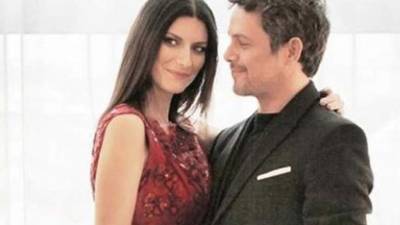 La cantante italiana Laura Pausini y el español Alejandro Sanz.