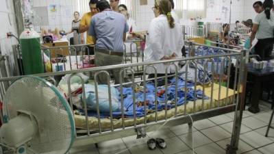 Los pacientes en el IHSS llevan sus ventiladores.