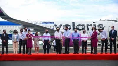 Bukele celebró el lanzamiento de la nueva aerolínea nacional que lucirá con orgullo la bandera de El Salvador.