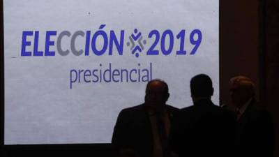 El Tribunal Supremo Electoral (TSE) recordó este jueves 'al Gobierno de la República, sus dependencias, consejos municipales y entidades autónomas' que el Código Electoral prohíbe publicar 30 días antes de los comicios las 'contrataciones, inauguraciones de obras de infraestructura nacional o de cualquier otra naturaleza'. EFE/Archivo