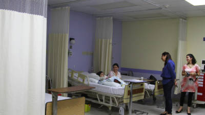 Atención médica de primer nivel reciben los niños quemados en el hospital Ruth Paz.