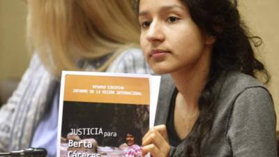 Berta Isabel Zúñiga exige al Estado de Honduras el esclarecimiento de la muerte de su madre, la ambientalista Berta Cáceres.