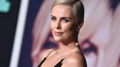 'Sí, es un poco desgarrador, eso es cierto', dijo Charlize Theron sobre su salida de 'Mad Max: Fury Road'. AFP