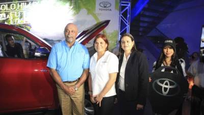 Leopoldo Durán, Aline Flores y Blanca Mancía. Fotos: Jorge Gonzales