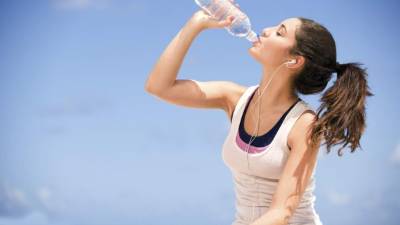 La hidratación debe ser en todo momento.