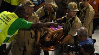 Las víctimas fueron rescatadas por los cuerpos de socorro de Río.