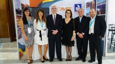 Karla Rivas, Laura Rodas, Augustín y Sonia Martínez, Luis Parada y William Cardoza