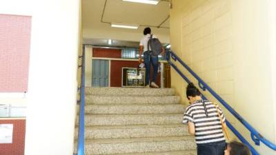 La estudiante de primer ingreso es menor de edad.