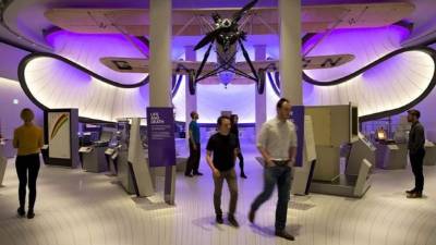 Detalle de la nueva galería 'Matemáticas: la galería Winton', diseñada por la fallecida Zaha Hadid, donde se explora la influencia de las matemáticas en la vida cotidiana y en todas las materias, de la arquitectura al arte, que será inaugurada mañana al público en el Museo de la Ciencia de Londres. EFE