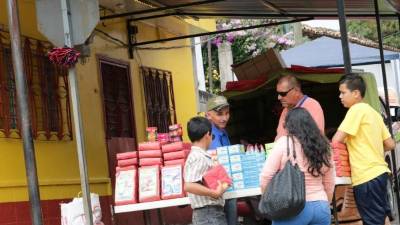 En Santa Bárbara hay 10 puestos de pólvora.