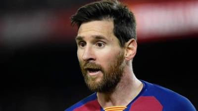 El Barcelona enfrenta una dura crisis interna, misma que ahora suma al argentino Lionel Messi. AFP