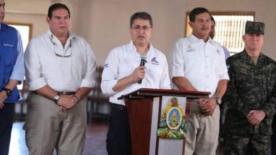 El presidente hondureño Juan Orlando Hernández en comparecencia de prensa.