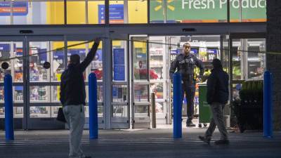 Un nuevo tiroteo en un supermercado de Estados Unidos ensombrece las celebraciones del Día de Acción de Gracias.