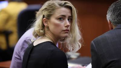 Amber Heard planea apelación y contrata nuevo equipo legal