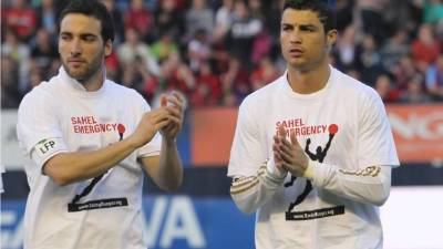 Higuaín compartió vestuario con Ronaldo en el cuadro merengue.